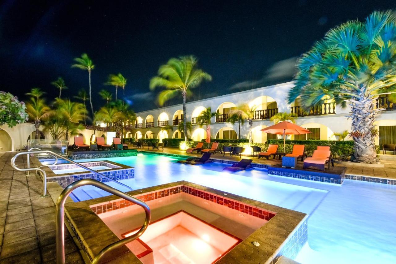 Talk Of The Town Beach Hotel & Beach Club By Gh Hoteles Oranjestad Exteriör bild