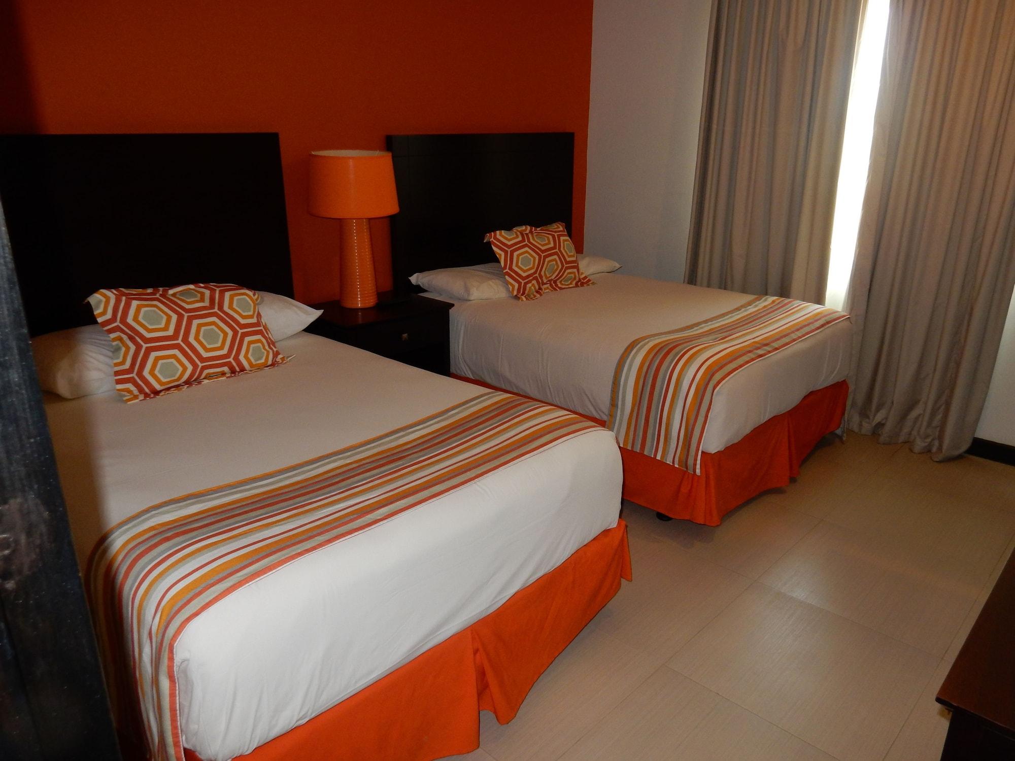 Talk Of The Town Beach Hotel & Beach Club By Gh Hoteles Oranjestad Exteriör bild