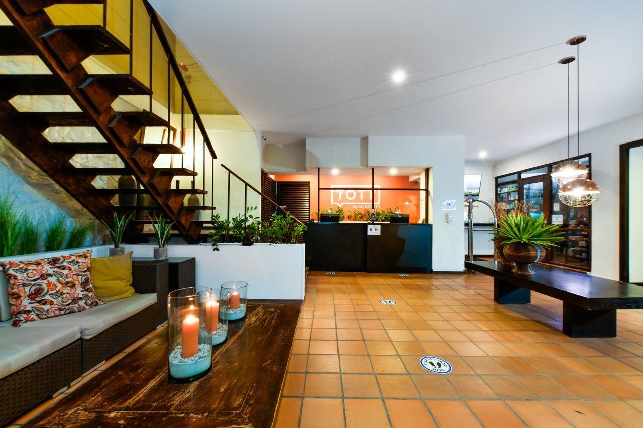 Talk Of The Town Beach Hotel & Beach Club By Gh Hoteles Oranjestad Exteriör bild