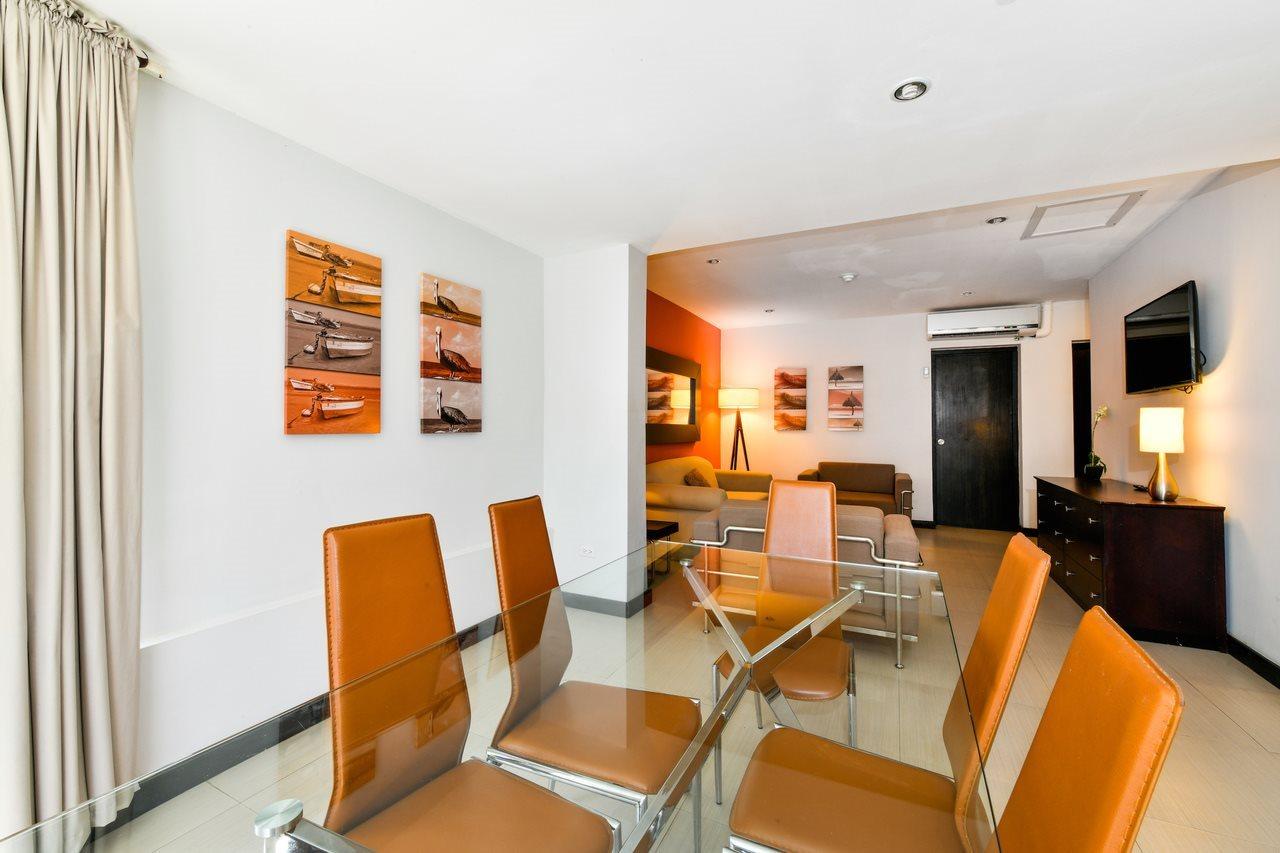 Talk Of The Town Beach Hotel & Beach Club By Gh Hoteles Oranjestad Exteriör bild