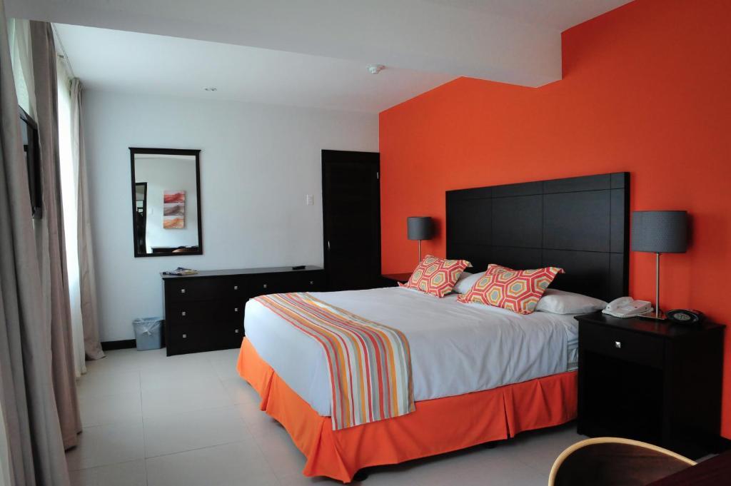 Talk Of The Town Beach Hotel & Beach Club By Gh Hoteles Oranjestad Rum bild