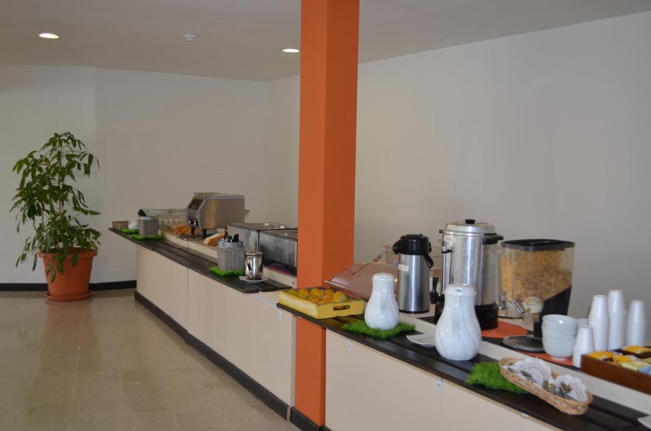Talk Of The Town Beach Hotel & Beach Club By Gh Hoteles Oranjestad Exteriör bild